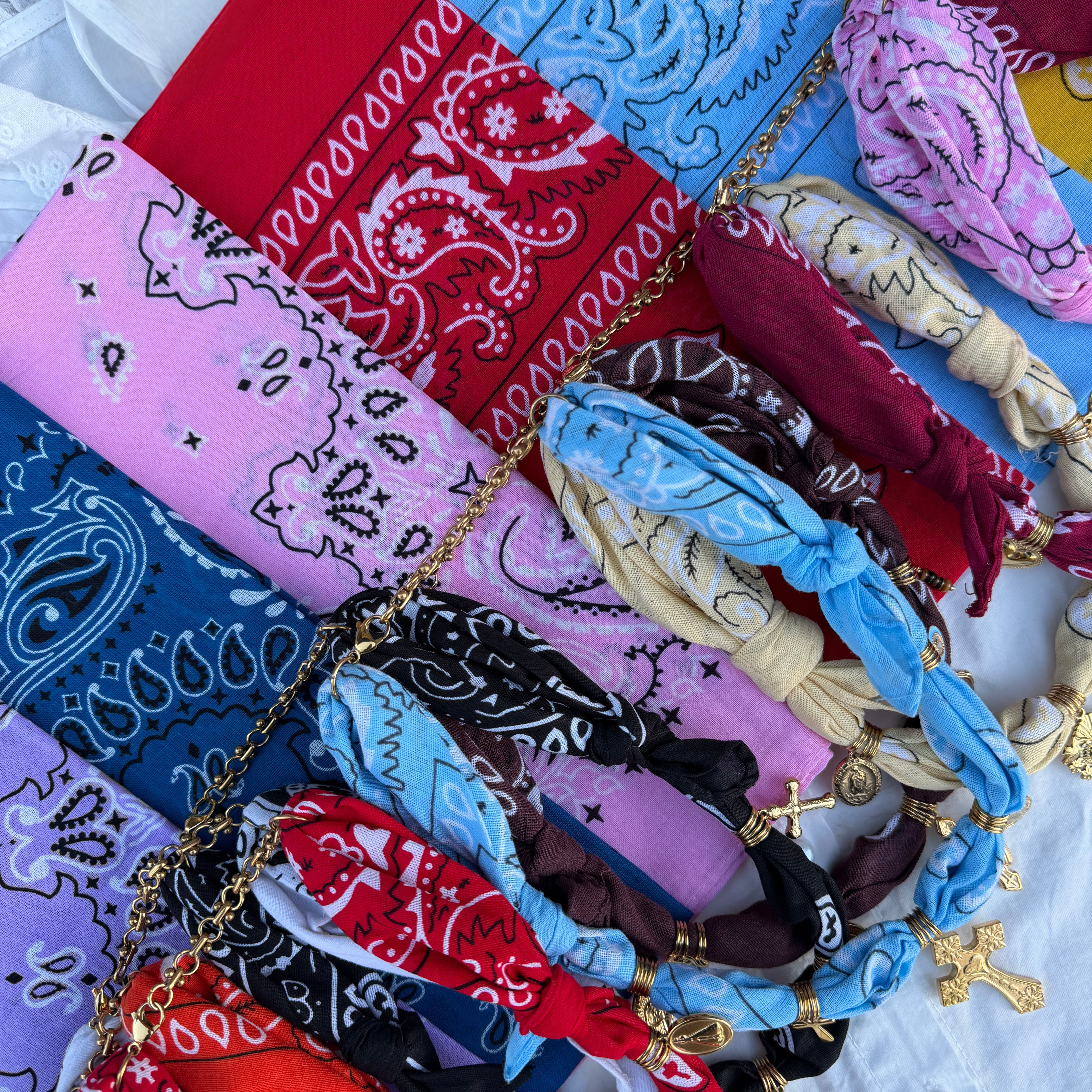 Les Amulettes | Bandanna
