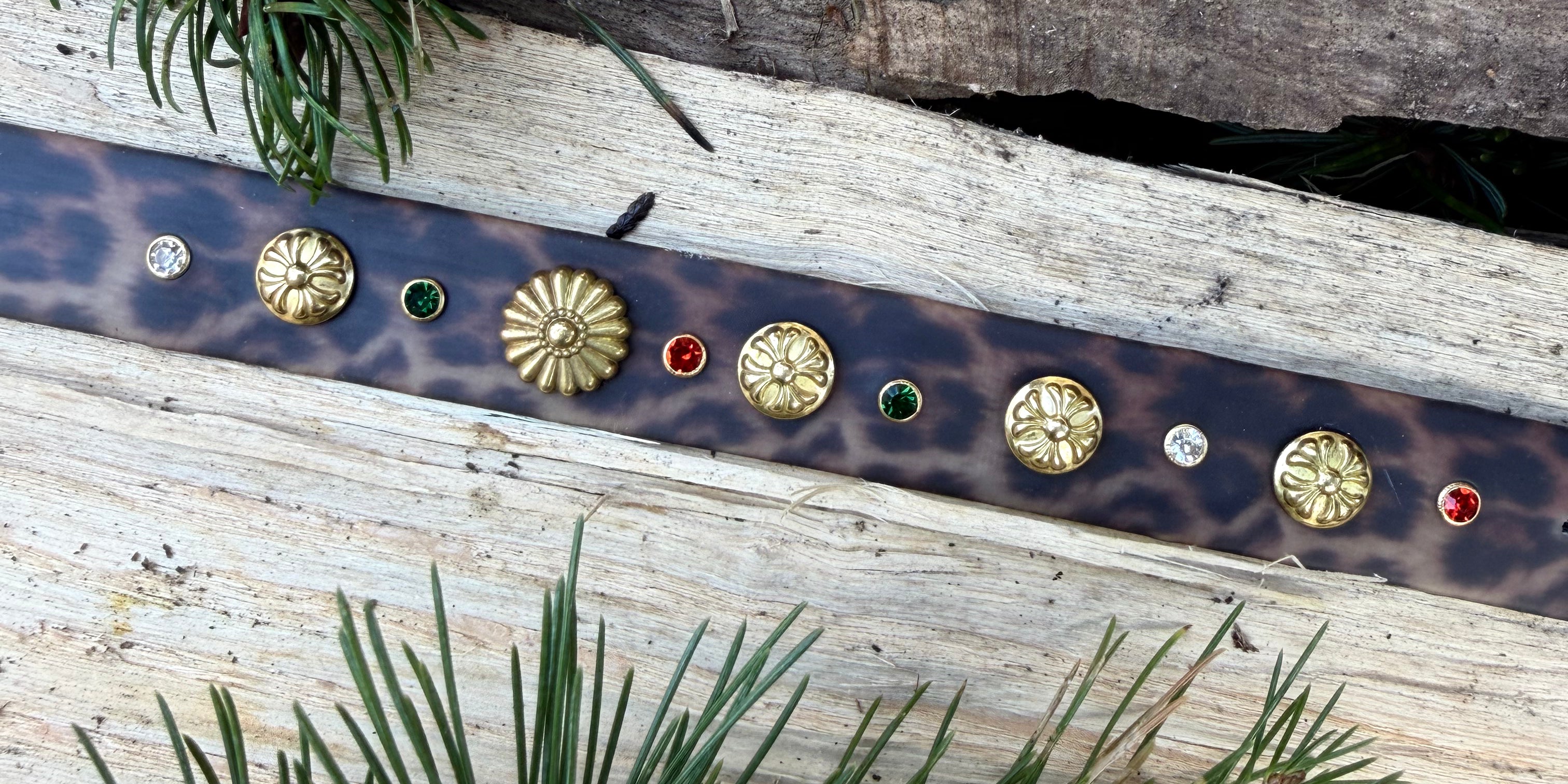 Concho à visser - Fleurs de Lys