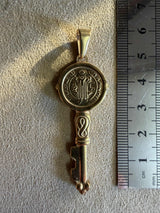 Médaille 15 - Clé XXL Saint - Benoît
