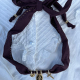 L'Amulette | Gratiae - Aubergine