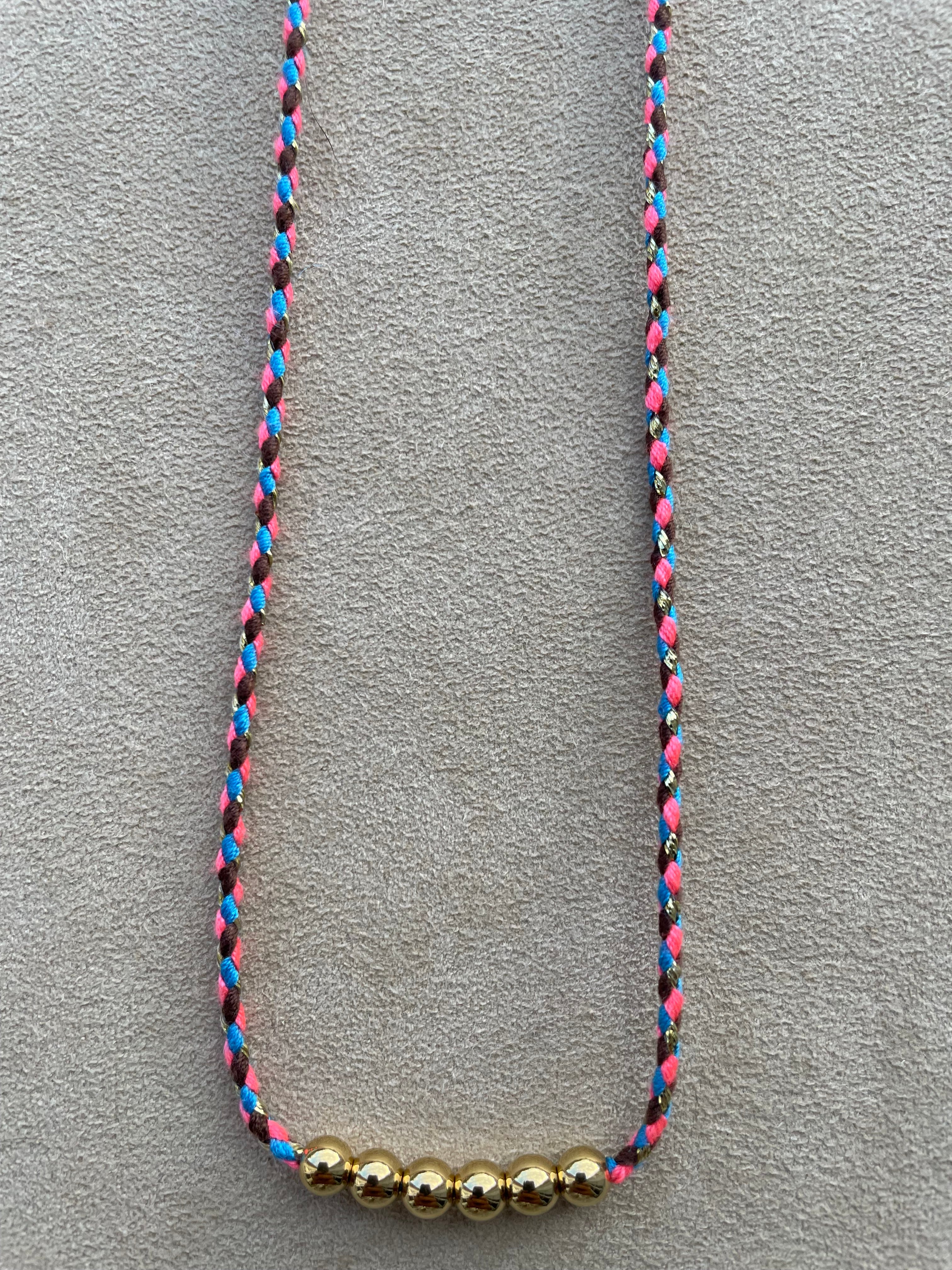 Choix de cordon: ROSE FLUO BLEU MARRON OR