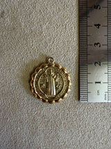 Médaille 75 - Rosace dentelle Saint - Benoît