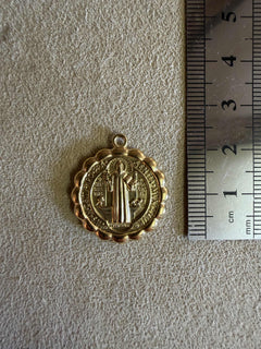 Médaille 75 - Rosace dentelle Saint - Benoît